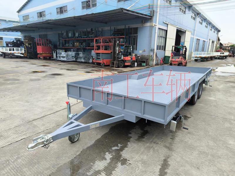 2噸輕型鐵板實(shí)心護(hù)欄ATV拖車(chē)