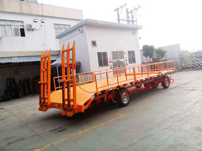 1677037637314334.jpg 5噸帶登車(chē)橋護(hù)欄型平板拖車(chē)4i.jpg