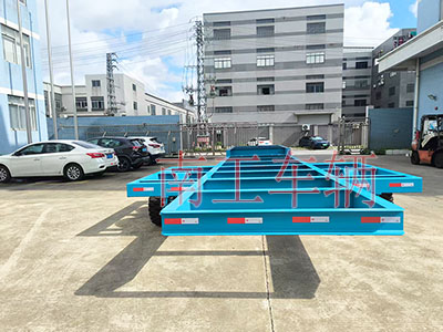 30噸4米寬骨架式重型平板拖車4I.jpg